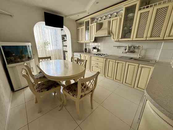 3 комнатная квартира генератор паркинг+кладовая газ ремонт Слободка Одеса