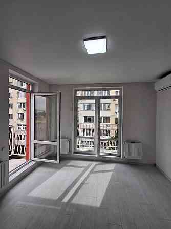 Продам красивую КВАРТИРУ-СТУДИЮ на Бочарова в ЖК "Смарт-СИТИ" Крижанівка