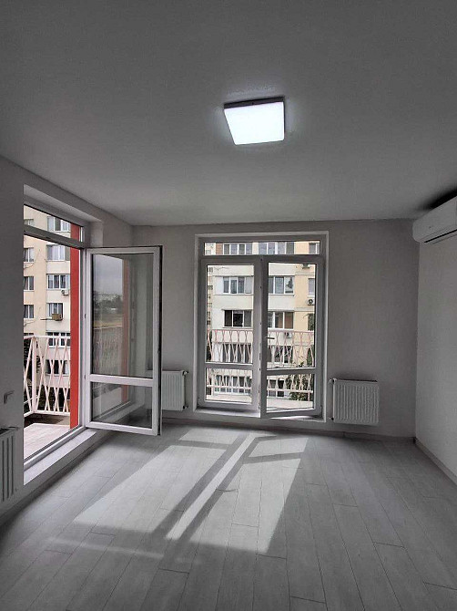 Продам красивую КВАРТИРУ-СТУДИЮ на Бочарова в ЖК "Смарт-СИТИ" Крижанівка - зображення 5