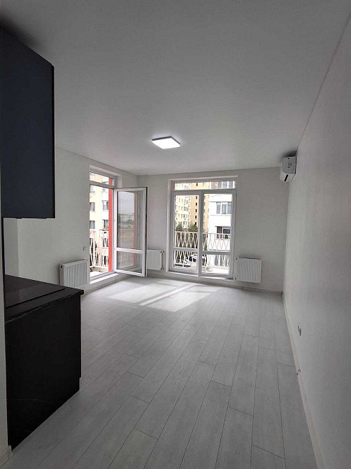 Продам красивую КВАРТИРУ-СТУДИЮ на Бочарова в ЖК "Смарт-СИТИ" Крижанівка - зображення 1