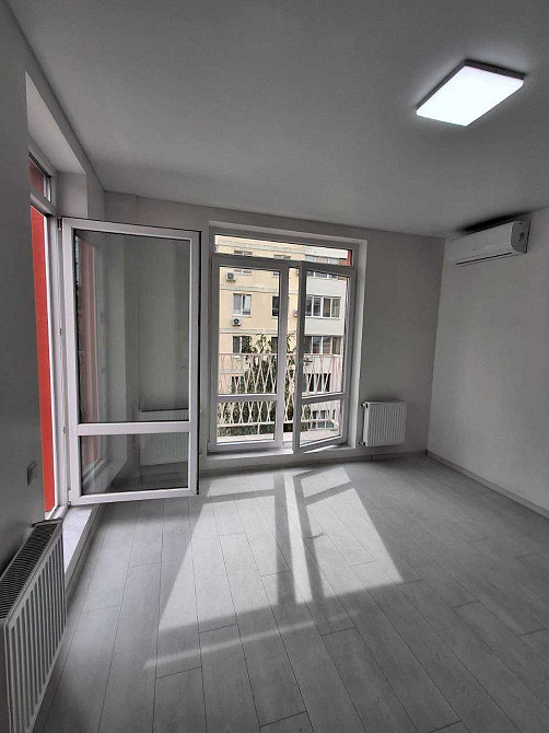 Продам красивую КВАРТИРУ-СТУДИЮ на Бочарова в ЖК "Смарт-СИТИ" Крижанівка - зображення 6