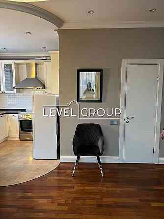 Без%3-к сталінку вул.Васильківська 23/16 Голосіївський парк Київ