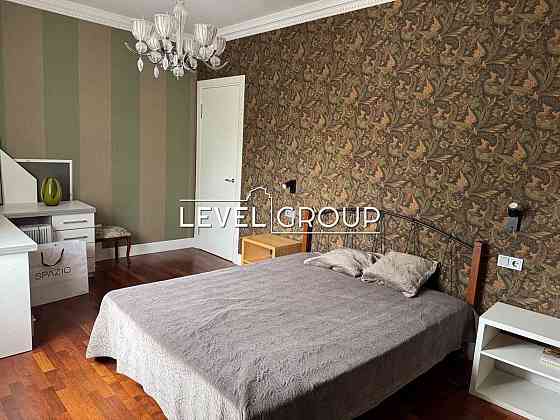 Без%3-к сталінку вул.Васильківська 23/16 Голосіївський парк Київ