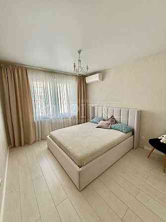 Оренда великої квартири 3-к вул. Чавдар 84 м2 Осокорки Позняки Киев