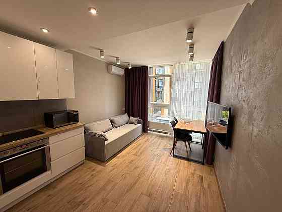 "Французський квартал 2", "Бульвар фантанів" метро "Либидська" 2кім Киев