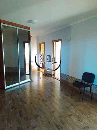 Здам велику 4 кімнатну квартиру, ЖК 'Парус', Салтівка Харьков