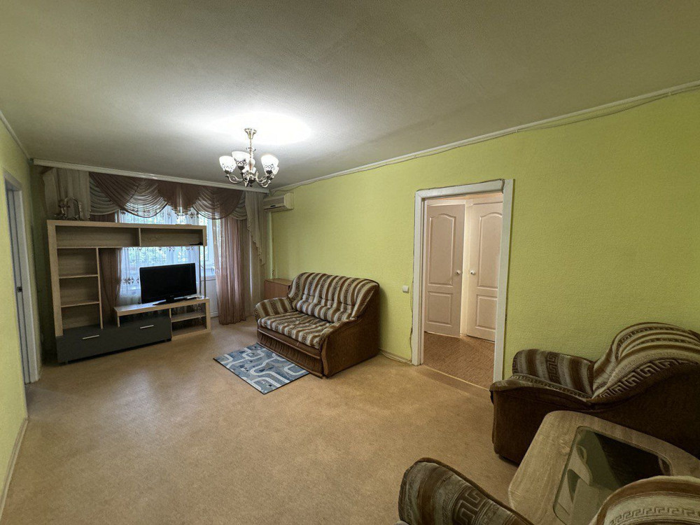 3К 2 этаж квартира А.Поля Кирова Славутич Днепр - изображение 2