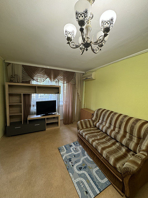 3К 2 этаж квартира А.Поля Кирова Славутич Днепр - изображение 1