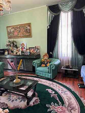 Продам 4к квартиру в центрі трц Нікольський Харьков