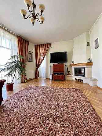 Оренда 3-кімнатної квартири в ближньому центрі вул. Ганни Барвінок 1 Львов