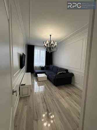 Оренда 2к квартира Грушевського Маріїнський парк Арсенальна Липки Київ