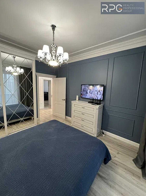 Оренда 2к квартира Грушевського Маріїнський парк Арсенальна Липки Київ - зображення 2