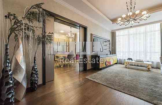 Оренда 2к квартири 84м2, ЖК Новопечерські Липки, вул. Верхогляда, 12 Київ