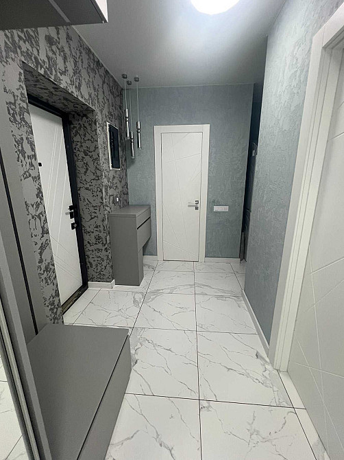 2к з ДОРОГИМ ремонтом. Торг Вишневе - зображення 3