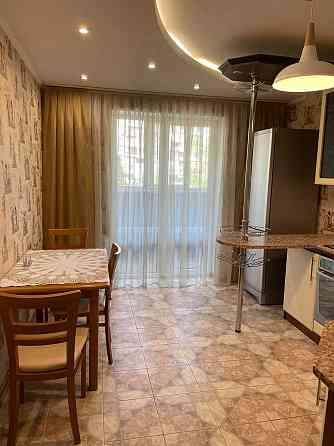 Продаж 2хк квартири з евроремонтом Харківське шоссе 56 Київ