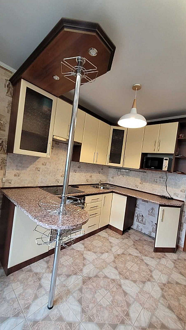 Продаж 2хк квартири з евроремонтом Харківське шоссе 56 Київ - зображення 3