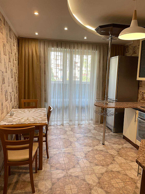 Продаж 2хк квартири з евроремонтом Харківське шоссе 56 Київ - зображення 5