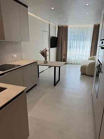 Терміновий продаж стильної 2 кімн квартири в самому центрі міста Ивано-Франковск