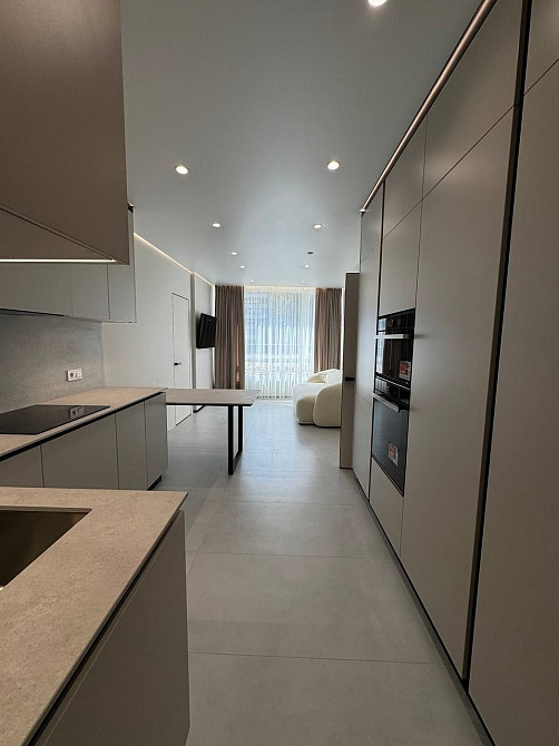 Терміновий продаж стильної 2 кімн квартири в самому центрі міста Ивано-Франковск - изображение 3