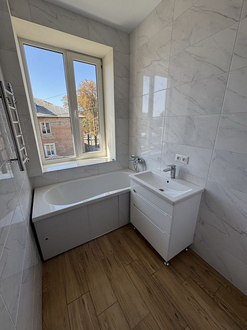 Затишна квартира з приватним двором Олександрія (Рівненська обл.) - зображення 4