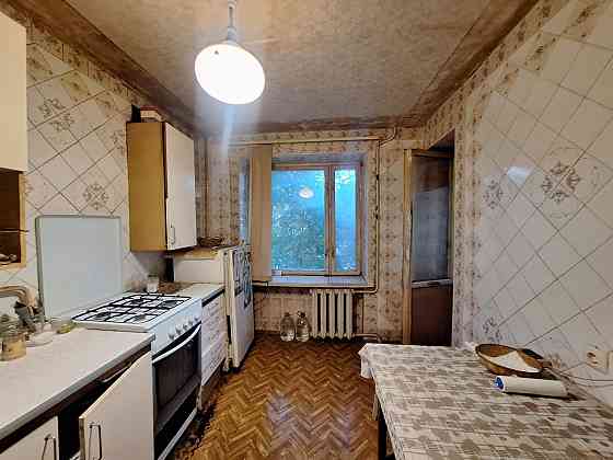 3-кімнатна 67м  цегла  вул. Петропавлівська 29 м.Бориспіль Бориспіль