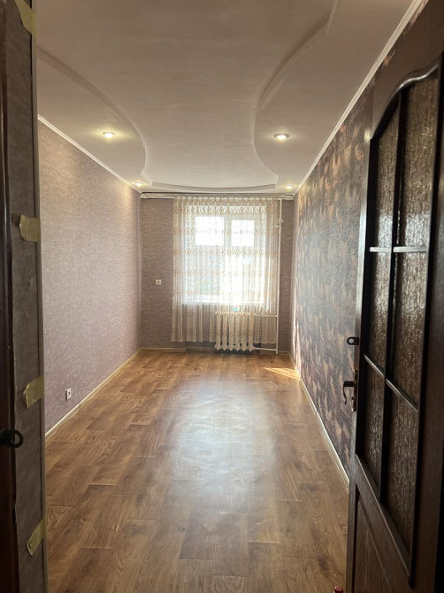 Продам трешку ЦЕНТР возле фонтанаСЕРТИФИКАТ Александрия (Ровенская обл.) - изображение 6