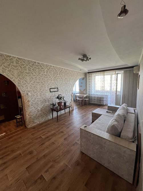 Продам трешку ЦЕНТР возле фонтанаСЕРТИФИКАТ Александрия (Ровенская обл.) - изображение 1