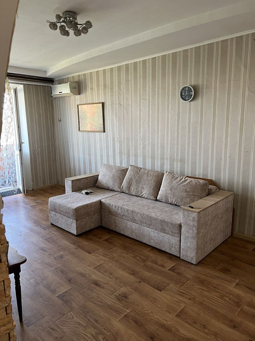 Продам трешку ЦЕНТР возле фонтанаСЕРТИФИКАТ Александрия (Ровенская обл.) - изображение 8