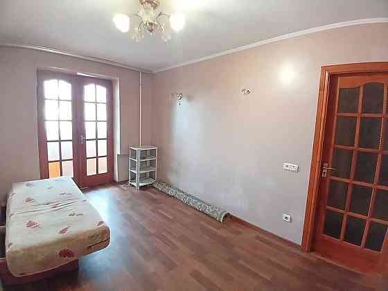 Продаж 3 кімнатної квартири в цегляному будинку по вул.Бандери Хмельницький