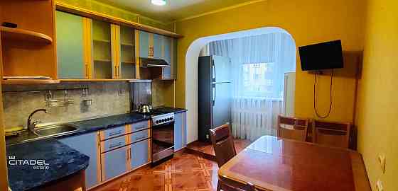 Продам двухкомнатную квартиру в Чернигове, район Массаны Чернигов