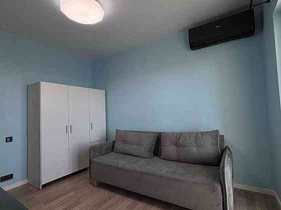 Продаж 2-кім.квартири Метро Деміївська вул.В.Брожка70 Без комісії Київ