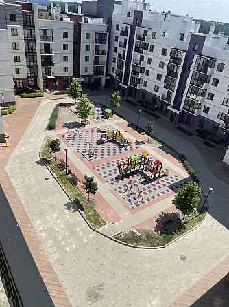 Продам 1но кімнатну квартиру з великою кухнею м.Обухів новий будинок Обухов