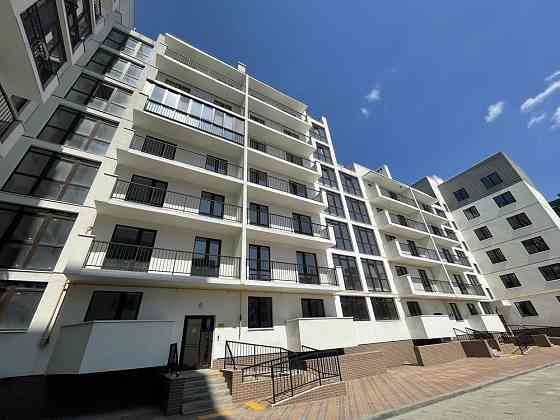 Продам 1но кімнатну квартиру з великою кухнею м.Обухів новий будинок Обухов