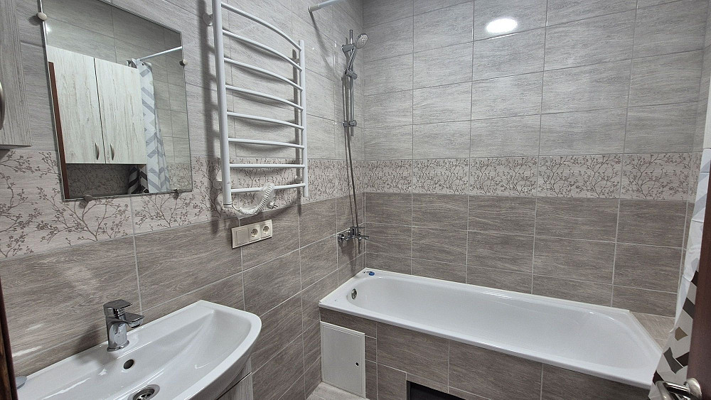 )( Продаж 1-К квартири в новобудові Ровно - изображение 2