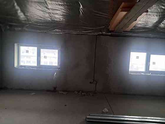 Продаж двохрівневої квартири Ременів