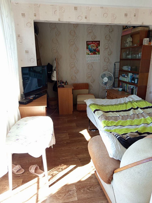 Продам 1-кімнатну квартиру - студію. Без боргів.  ТОРГ Кам`янське (Запорізька обл.) - зображення 2