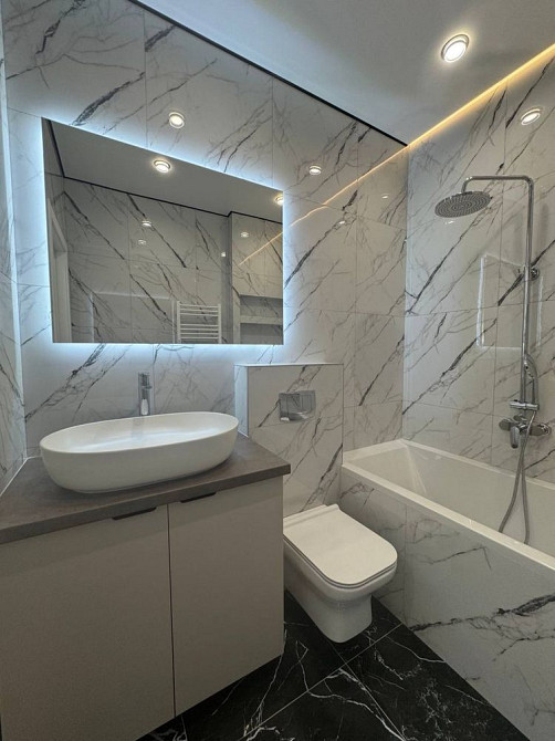 Квартира з якісним ремонтом в ЖК Молодість Ирпень - изображение 5