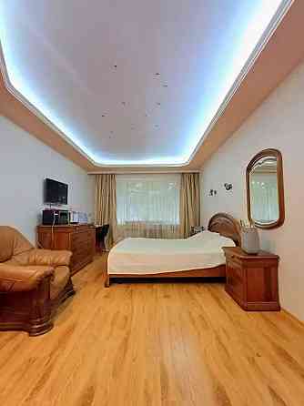 центр парк Шевченка Продаж 2к квартири вул. Писаржевського нагорка Днепр