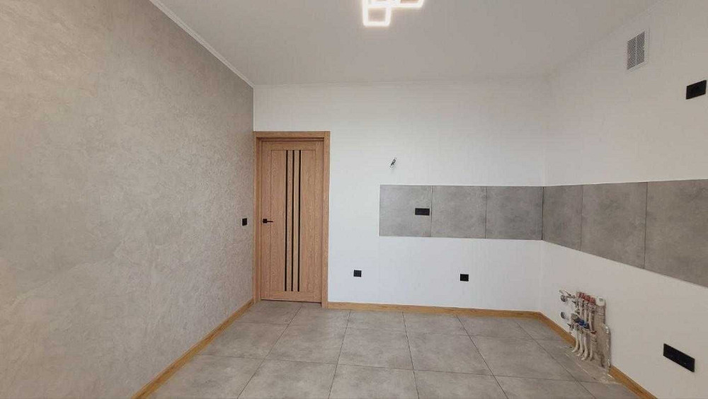 Терміновий продаж квартири по вул Івасюка Івано-Франківськ - зображення 4