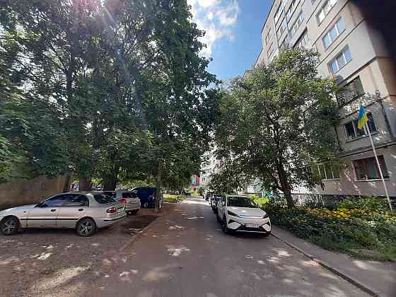 Продам гарну 1 кімнатну 35м2,Сади-2,можл.е-відновлення Полтава