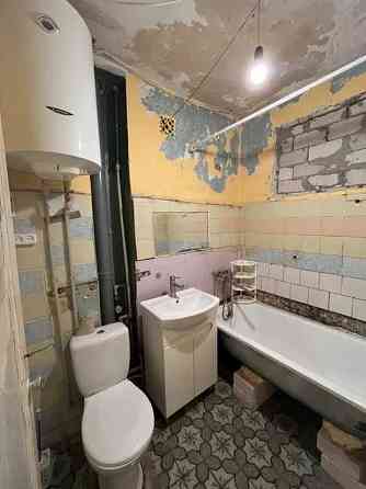 ул.Орловская продам 2к квартиру в кирпичном доме Днепр