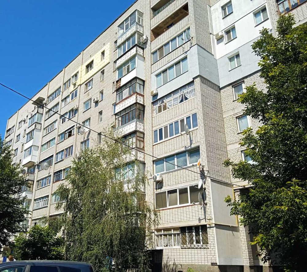 Продам 5-кімнатно квартиру в центрі, вул. троїцька Кременчуг - изображение 1