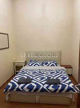 3 кімн Велика Васильківська 43/16 Центр77м.кв. Царський будинок РЕМОНТ Київ