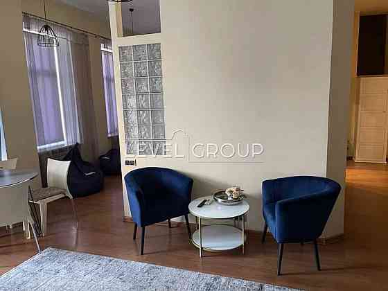 3 кімн Велика Васильківська 43/16 Центр77м.кв. Царський будинок РЕМОНТ Київ