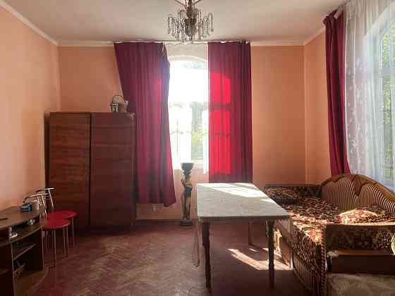 Продається квартира  в будинку який складається з трьох квартир Борислав (Львівська обл.)