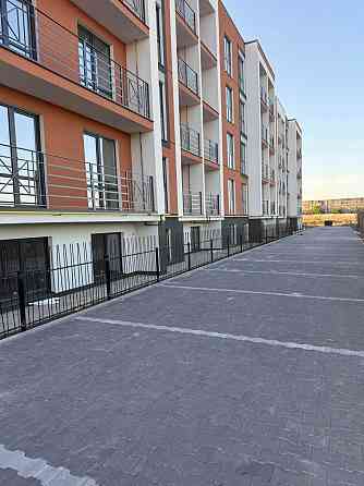 Простора квартира-студія з балконом у зданому будинку! Гостомель