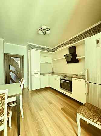 Продаж, 1кім, ст.м.Дарниця, ЖК «Комфорт Таун», вул.Регенераторна 4 Київ