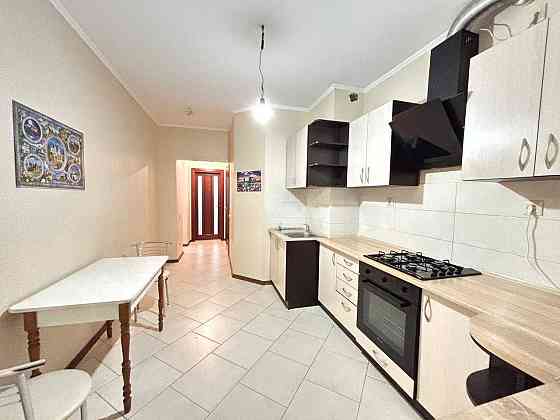 Продається 3к квартира з ремонтом на вул. Мазепи/ПЕРШИЙ ПОВЕРХ/Фасад Ивано-Франковск