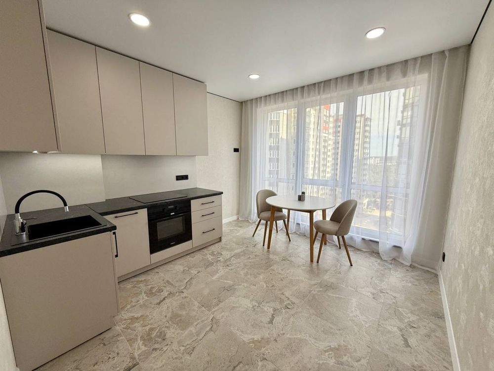 Євро2к квартира з новим сучасним ремонтом в ЖК бізнес-класу! Поруч ліс Ирпень - изображение 1