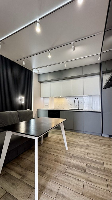 Чудова, затишна 2к квартира в сучасному ЖК Сіті Парк Центральний парк Ирпень - изображение 1